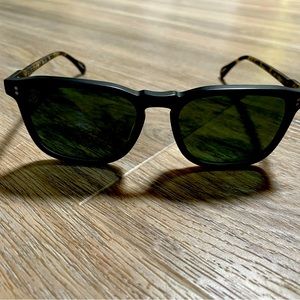 Brand new Raen men’s polarized sunglasses